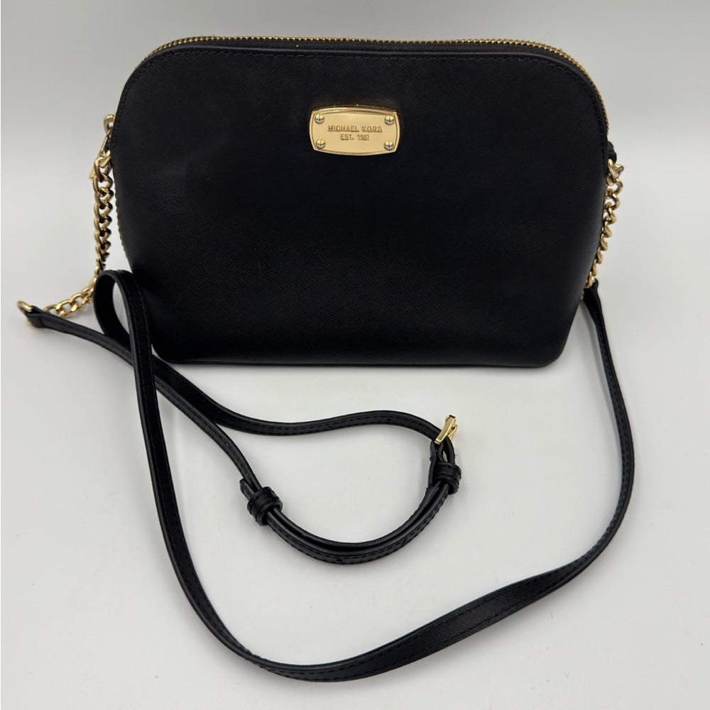 Michael Kors Black Saffiano Leather Cindy LG Dome Crossbody Bag Style: 38S8XCP3L - Picture 2 of 7